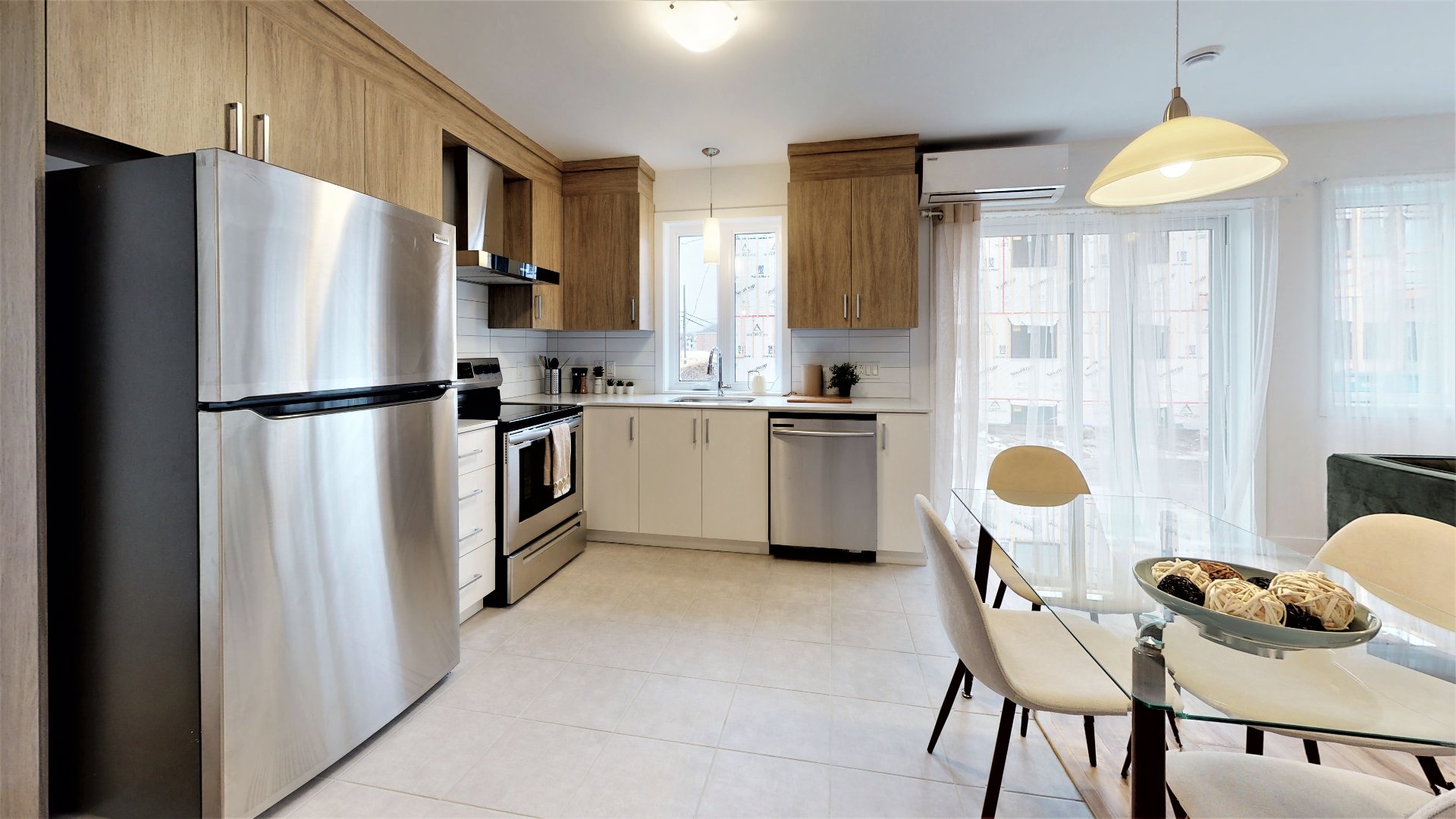 Residential Lease in Saint-Charles-Borromée 4