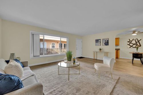 unit-27-5511 Adelaide Ave, San Diego, CA, 92115-5346 | Card Image