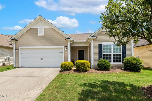 2425 Fiddich Ln, Fuquay-Varina, NC, 27526-5565 | Card Image