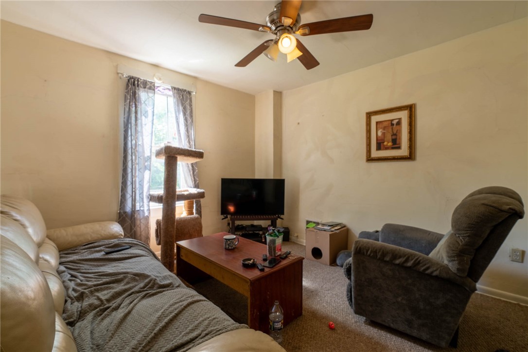 Residential in Clairton 4