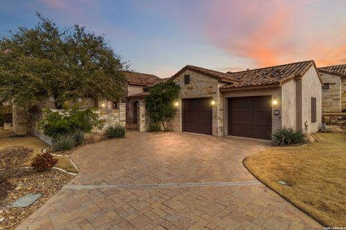 26 Di Lusso Dr, Boerne, TX, 78006-4703 | Card Image