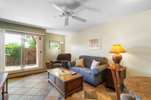 unit-b-149 Calle Ojo Feliz, Santa Fe, NM, 87505-5787 | Card Image