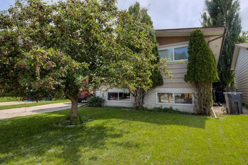 7 Cayuga Pl W, Lethbridge, AB, T1K5J1 | Card Image