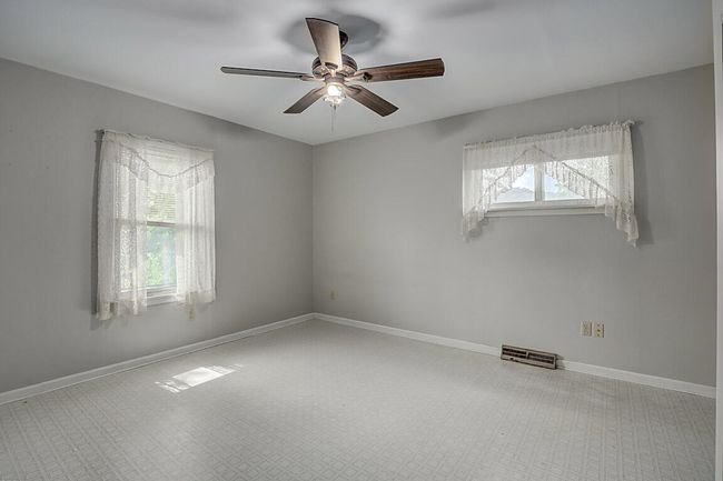 112 E 2 Nd St, House other with 4 bedrooms, 2 bathrooms and null parking in Silver Grove KY | Image 15