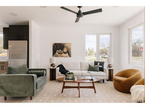 2085 Perry St, Denver, CO, 80212-1156 | Card Image