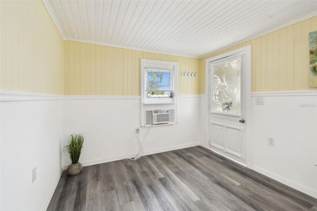 Front unit, Duplex for sale Madeira Beach | Image 12