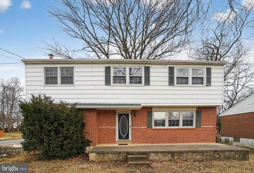 100 Rose Cir, NEWARK, DE, 19711-4737 | Card Image