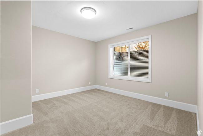 2209 E Viscaya Dr, House other with 5 bedrooms, 3 bathrooms and 6 parking in Draper UT | Image 34