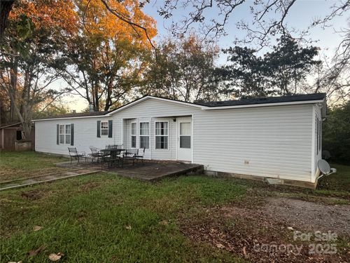 3-536-3 Pea Ridge Rd, Mill Spring, NC, 28756-5739 | Card Image