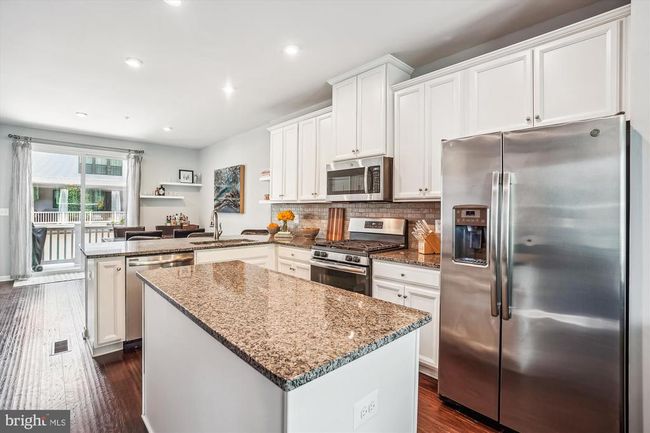43436 Apple Orchard Sq, Townhouse with 4 bedrooms, 5 bathrooms and null parking in ASHBURN VA | Image 18
