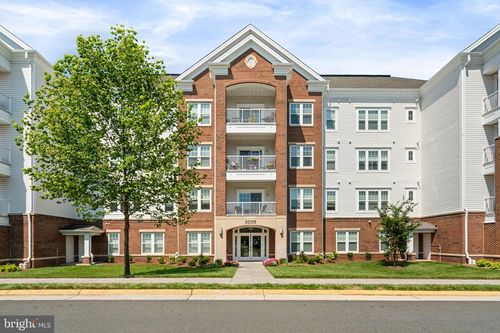 unit-207-20505 Little Creek Ter, ASHBURN, VA, 20147-5549 | Card Image