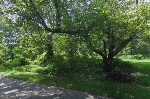 305 Poplar Ave, NEWARK, DE, 19711-5685 | Card Image
