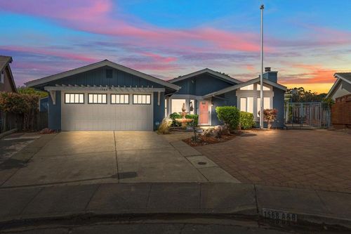 1568 Mizzen Ln, Half Moon Bay, CA, 94019-1536 | Card Image