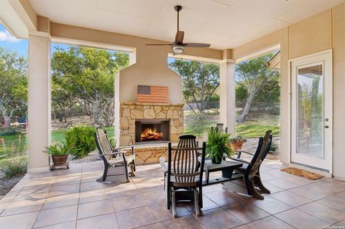 480 Wentworth, Spring Branch, TX, 78070-4912 | Card Image