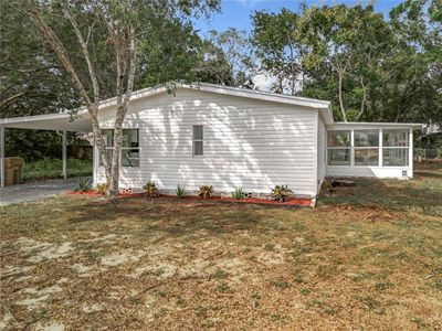 16132 Plum Lake Court, House other with 3 bedrooms, 2 bathrooms and null parking in Minneola FL | Image 3