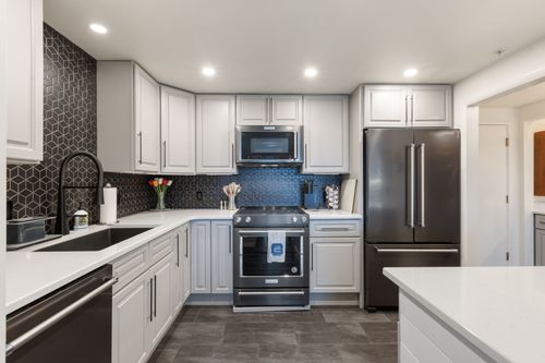 apt-1102-6666 Brookmont Ter, Nashville, TN, 37205-4630 | Card Image