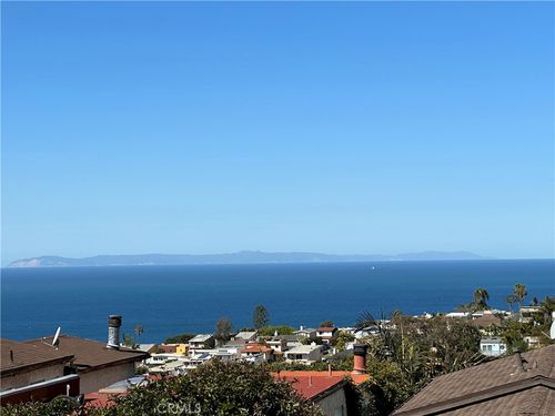 1064 Santa Ana St, Laguna Beach, CA, 92651-3828 | Card Image