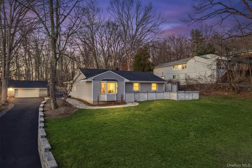 16 Sugar Hill Rd, North Salem, NY, 10560-3402 | Card Image