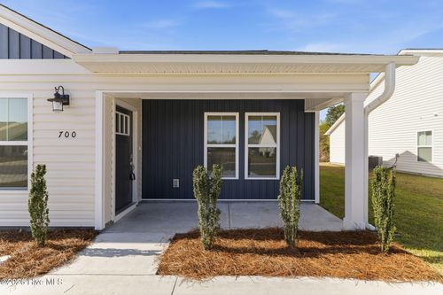 700 Discovery Cv, Newport, NC, 28570-0435 | Card Image