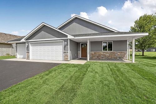 910 13th Ave Ne, Saint Joseph, MN, 56374-9402 | Card Image