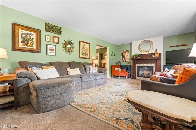 Living Room | Image 5