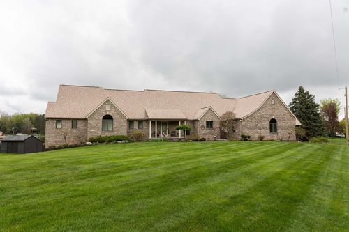 2833 Bullock Rd, Metamora, MI, 48455-9721 | Card Image