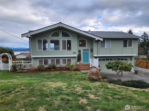 2919 Viewmont Pl, Camano Island, WA, 98282-8233 | Card Image