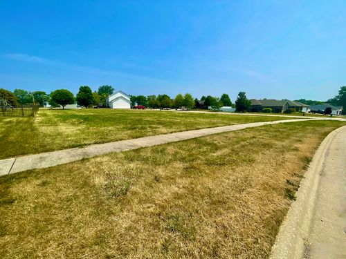 21140 S Magnolia Ln, Elwood, IL, 60421-6105 | Card Image