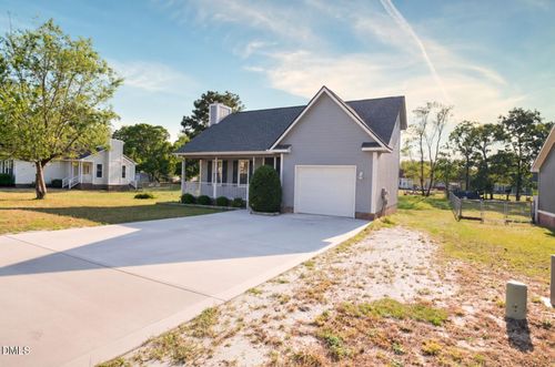 6721 Winthrop Dr, Fayetteville, NC, 28311-1072 | Card Image