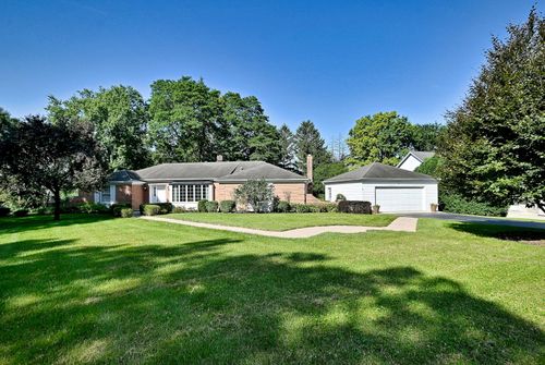 9 Dover Dr, Oak Brook, IL, 60523-2326 | Card Image