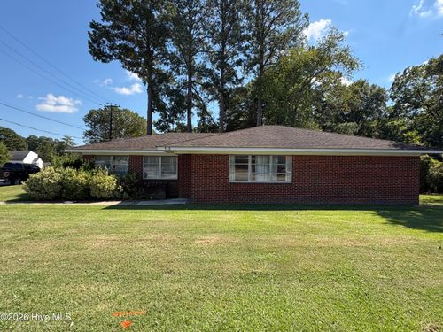516 Academy St N, Ahoskie, NC, 27910-2972 | Card Image