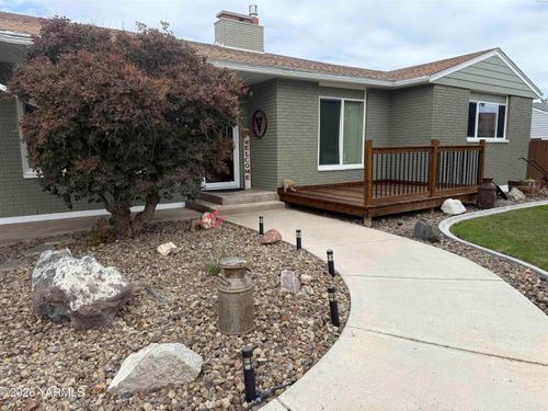 1930 Benson Ave, Prosser, WA, 99350-1544 | Card Image