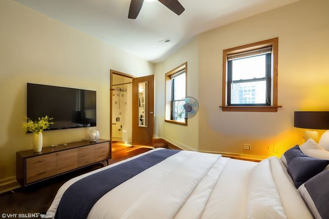 APT-3B - 5613 N Winthrop Ave, Condo with 2 bedrooms, 2 bathrooms and 1 parking in CHICAGO IL | Image 5