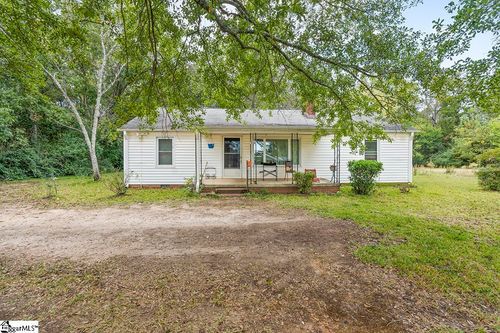 152 Maddox Bridge Rd, Ware Shoals, SC, 29692-2730 | Card Image