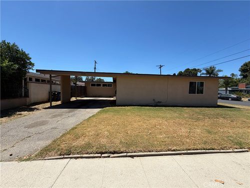 18026 Ingomar St, Reseda, CA, 91335-2117 | Card Image
