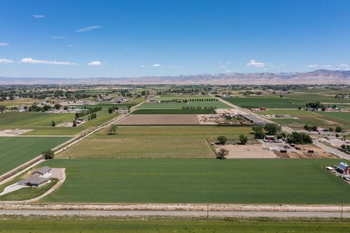 915 21 1/2 Rd, Grand Junction, CO, 81505-9301 | Card Image