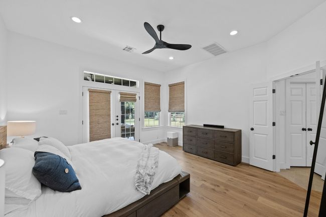 140 Vincas Shadow Ct, House other with 4 bedrooms, 4 bathrooms and 5 parking in Driftwood TX | Image 18