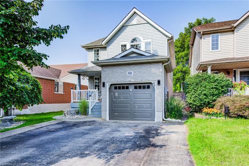 67 Hilldale Dr, Cambridge, ON, N1R8K3 | Card Image