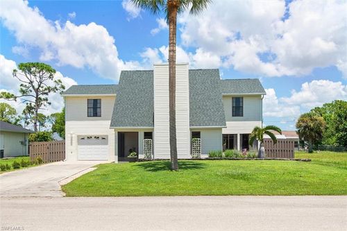 4648 Sierra Ln, BONITA SPRINGS, FL, 34134-7253 | Card Image