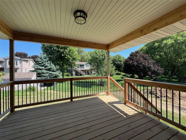 817 Prairie View Dr, Condo with 4 bedrooms, 3 bathrooms and null parking in West Branch IA | Image 37