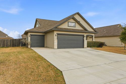 716 Rusty Gate Way, New Braunfels, TX, 78130-6091 | Card Image