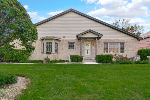 9324-9324 S 79th Ave, Hickory Hills, IL, 60457-2171 | Card Image