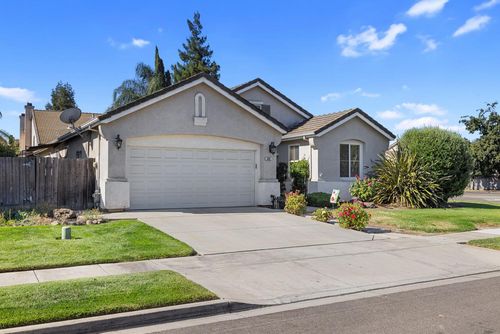 802 Moonbeam Way, Turlock, CA, 95382 | Card Image