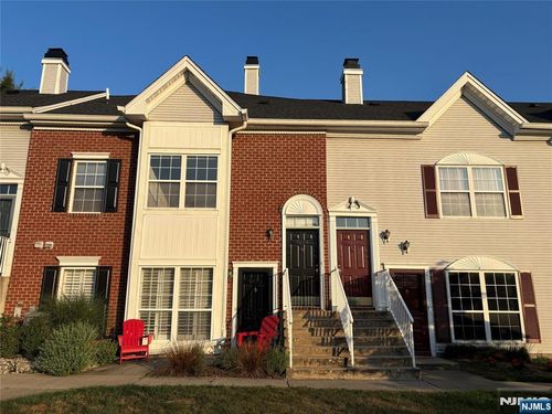 1094 Coventry Way, Mahwah, NJ, 07430-1366 | Card Image