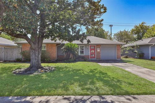 4613 Libbey Ln, Houston, TX, 77092-5306 | Card Image