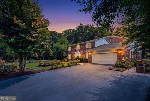 6503 Anna Maria Ct, MCLEAN, VA, 22101-1601 | Card Image