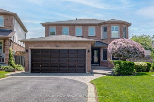 223 Wilcroft Crt, Pickering, ON, L1V6N5 | Card Image