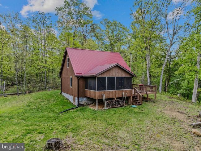 82 Vista River Ln, House other with 2 bedrooms, 1 bathrooms and null parking in Paw Paw WV | Image 4