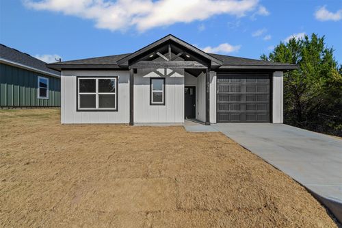 3400 Hilltop Rd, Granbury, TX, 76048-3458 | Card Image