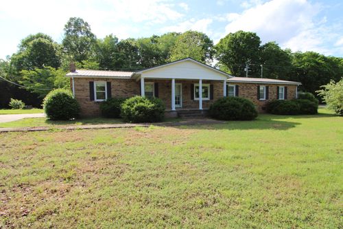 680 Oak Grove Rd, Goodspring, TN, 38460-5286 | Card Image